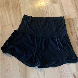Black maternity lounge shorts
